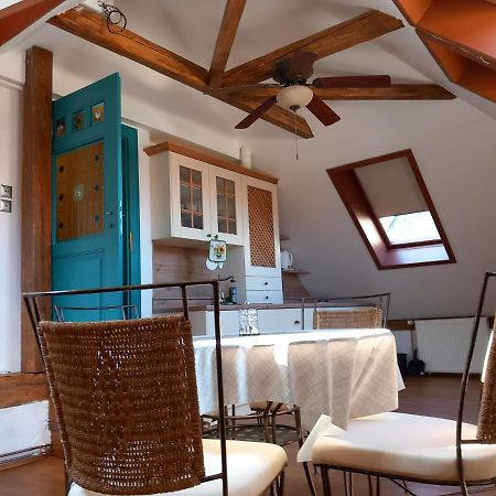 Roof Apartment Ztracena Olomouc Ngoại thất bức ảnh