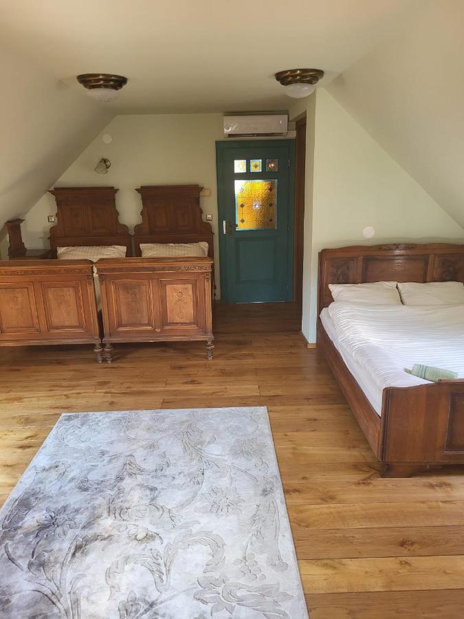 Roof Apartment Ztracena Olomouc Ngoại thất bức ảnh